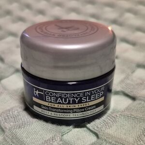 IT Cosmetics Confidence in Your Beauty Sleep Cream